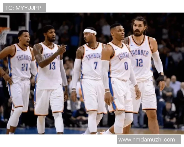 勇士与雷霆激战三月二十一日谁能在季后赛争夺中占得先机