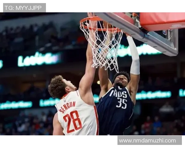 火箭与小牛季后赛首战激烈对决谁能抢占先机